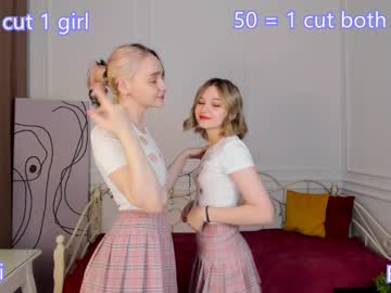 female cam couple elis__bae image #3486620