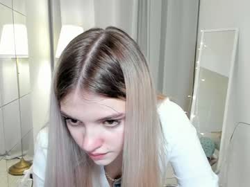 female cam girl maybe___baby image #1500381