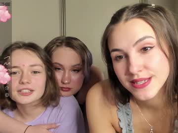 female cam girl mxxnsxsul image #3178170