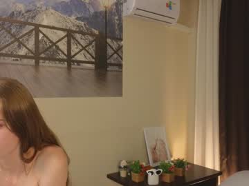 female cam girl queeniechaplin image #4031387