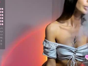 andrea__bass  female  webcam