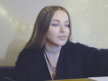 female cam girl petit_kaka image #595137