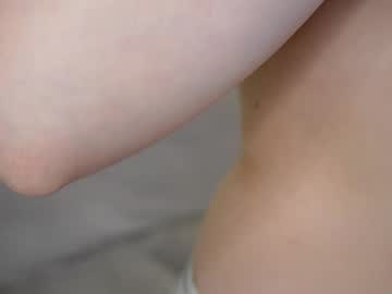 katiebrach  female  webcam
