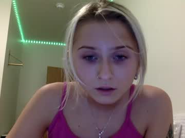female cam girl russiandoll777 image #1343575