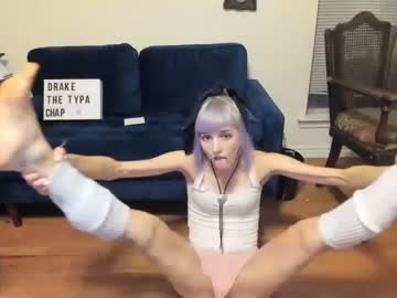 female cam girl glitterglock image #221728