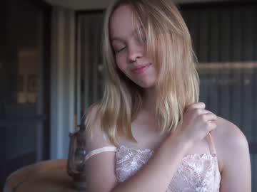 female cam girl bibi_it_is image #3405185
