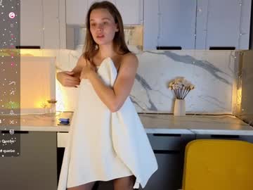 female cam girl ariatwelve image #4037613