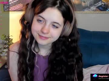 female cam girl nessa_more image #3444230