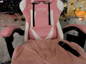 female cam girl littleflufflepuff image #1249937