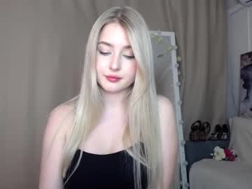 female cam girl cute18cute image #1719988