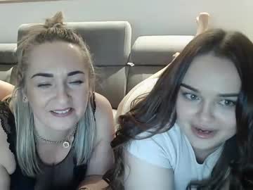 female cam girl innocentxdoll19 image #889262