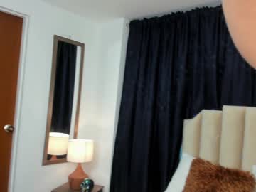 female cam couple kristel_jack image #2936285