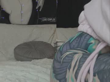 female cam girl yogendub image #856135