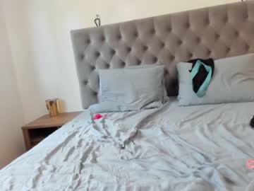 female cam couple alexa_allan image #2135590