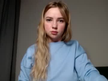 female cam girl deinalin image #3924090