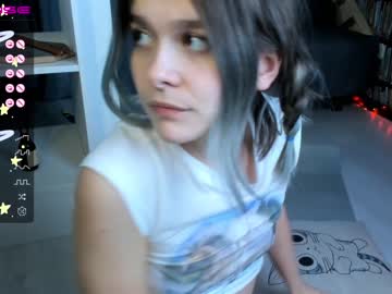 female cam girl icefroq image #2807024