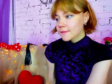 female cam girl mayalotos image #2588035