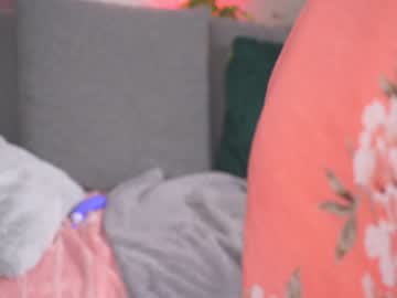 female cam girl sunniedayz image #2133909