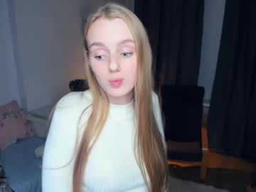 female cam girl stun1ng_blonde image #4042339