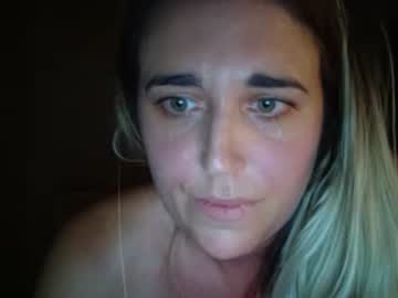 female cam girl heyitscami image #4085071