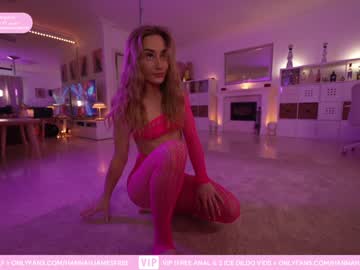 female cam girl hannahjames710 image #3906990