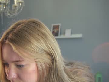 female cam girl infinitysoul_ image #3906995