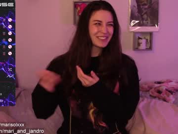 female cam girl mari_and_jandro image #1825807