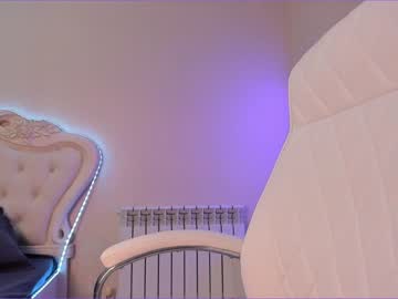 female cam girl akura_01 image #2711850