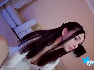 female cam girl hollyextra image #3055984