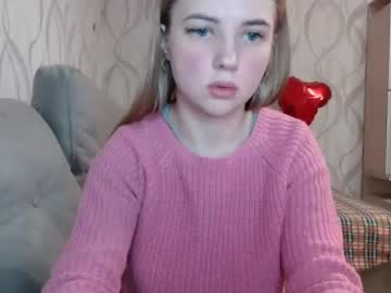 female cam girl nensija image #3910521