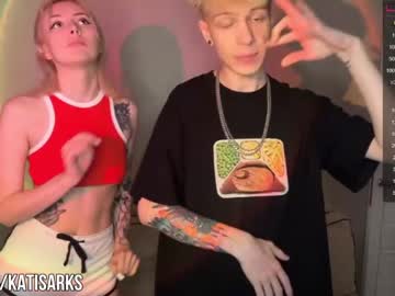 female cam couple kitty_vs_world image #2713342