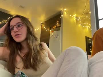 female cam couple di_n_alex image #3600484