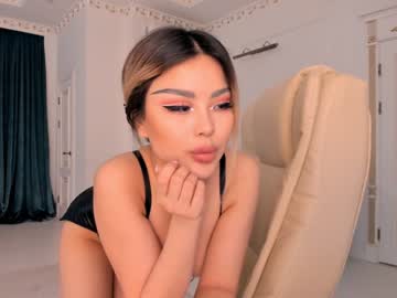 female cam girl bae_suz image #1182056