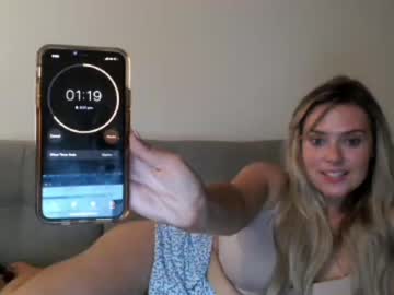female cam girl bekbabyg image #1360078