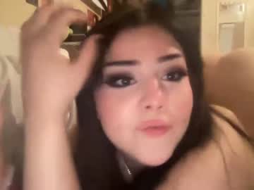 female cam girl x3lili image #3994632