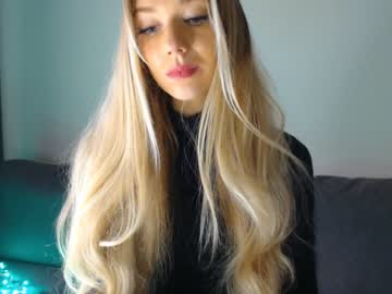 female cam girl pervyblonde image #1246529