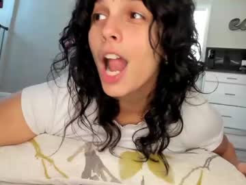 female cam girl lilbeccaxo image #3786683