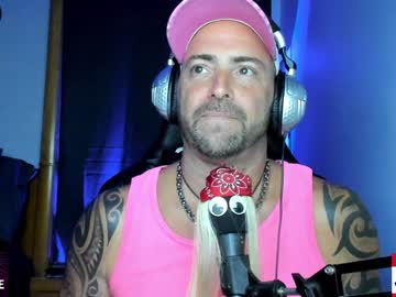 female cam man whaaaaaaaat image #2414466