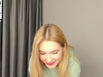 female cam girl cute_summer_breathe image #4000166