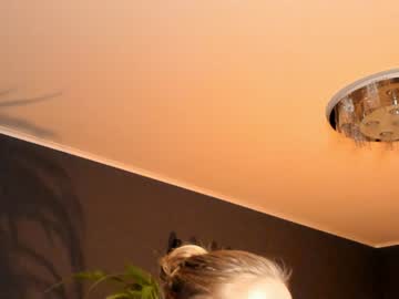 female cam girl linellali image #2855290