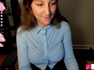 female cam girl alexa_dream image #2720701