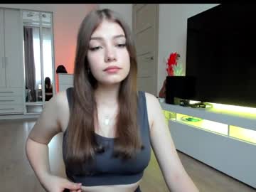 milana_j  female  webcam