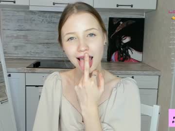 female cam couple beverlyvega image #3180476
