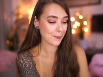 female cam girl katekanexx image #2425883