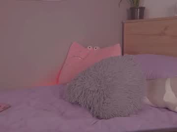 female cam girl kittenmoon_ image #3728991