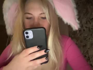 female cam girl holli__wood image #1436337