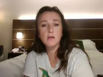 female cam couple boredw3thous3wif3 image #4035546