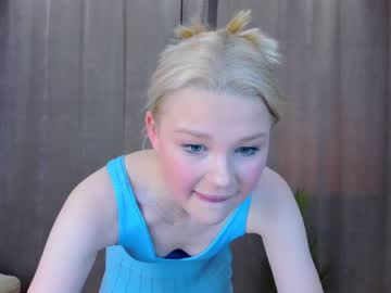 female cam girl betty_blush image #3372209