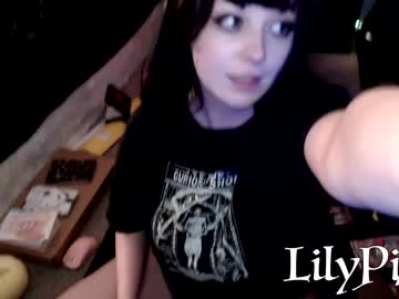 female cam girl lilypixel image #2241521