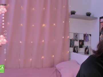 female cam girl alliesmiths image #2589012